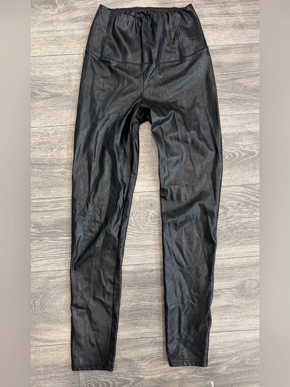Aritzia Wilfred Black Faux Leather Leggings